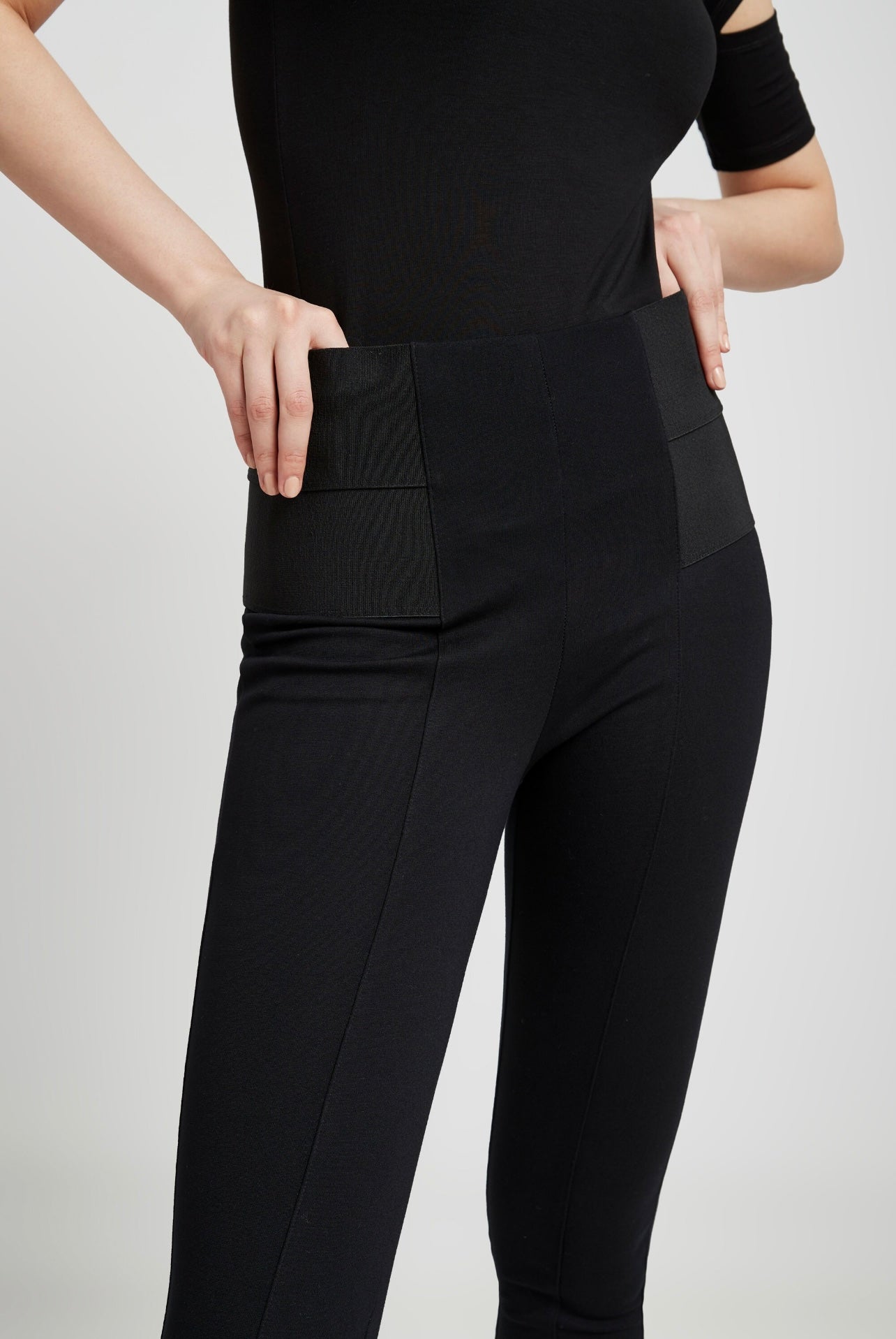 Gwen Style Pants High Rise Skinny Black